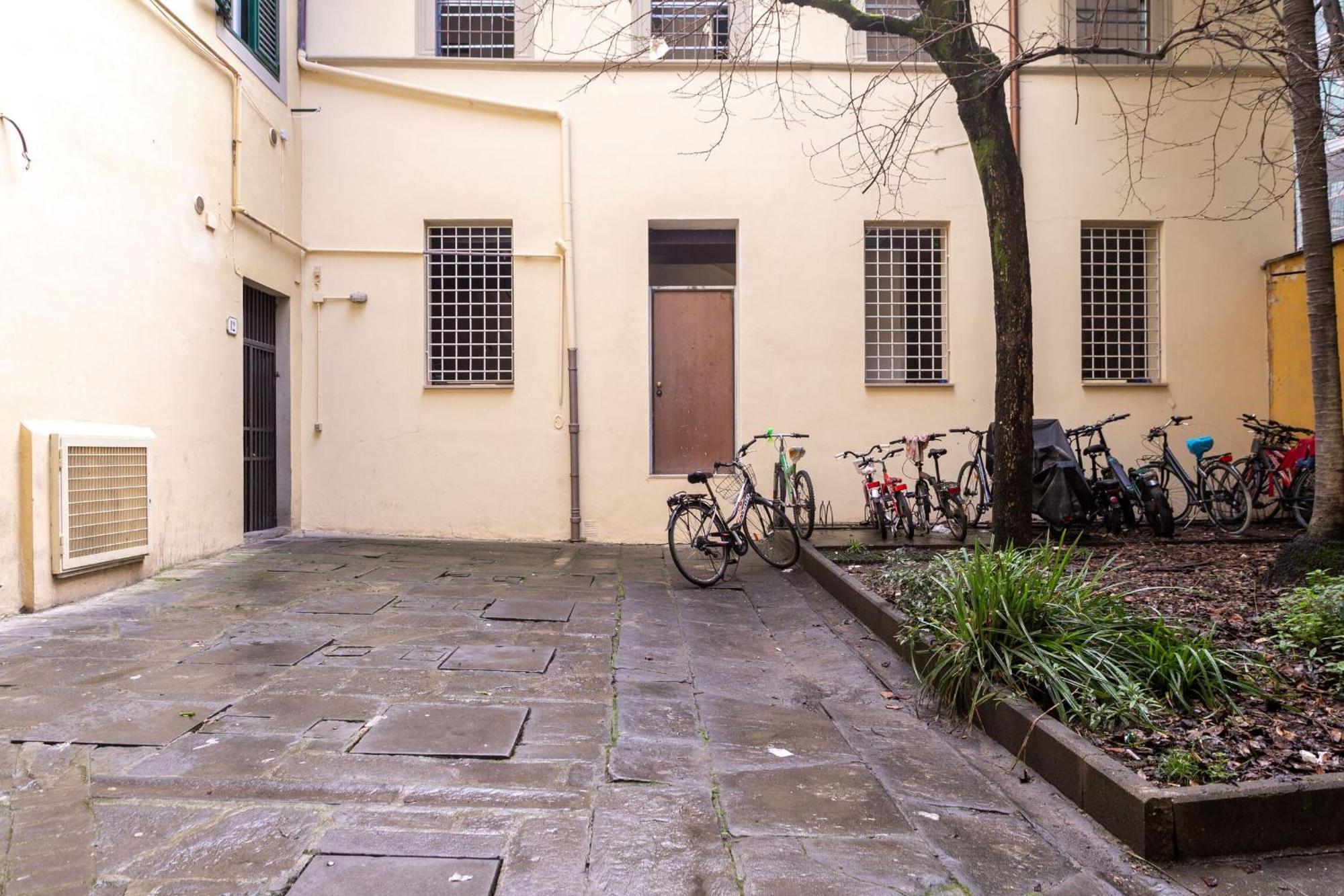 Antonino By Halldis Florence Exterior photo